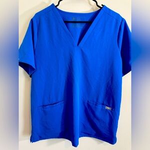 Figs Casma Scrub top